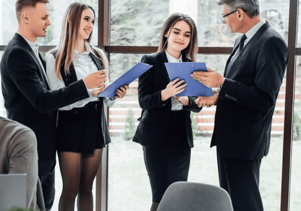 Freezone company formation in UAE